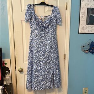 NWT size small Blue Floral Women's Dress